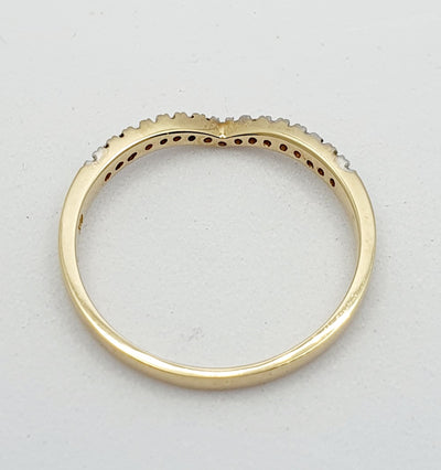 9ct Yellow Gold "V" Shaped Diamond Ring