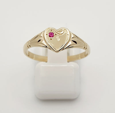 9Ct Yellow Gold Single Heart Red Stone Signet Ring, Size J