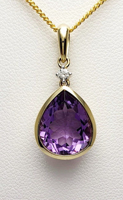 9K Yellow Gold Amethyst Pendant with Diamond Accent