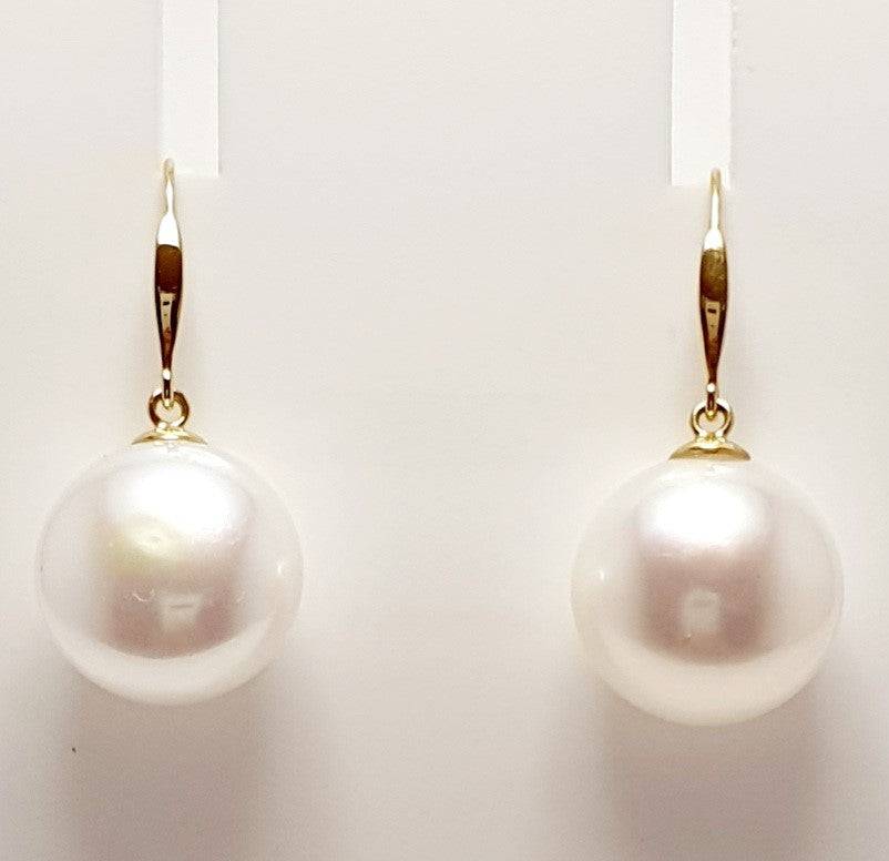 9Ct Yellow Gold Hook Earrings With 13Mm White Button Freshwater Pearls