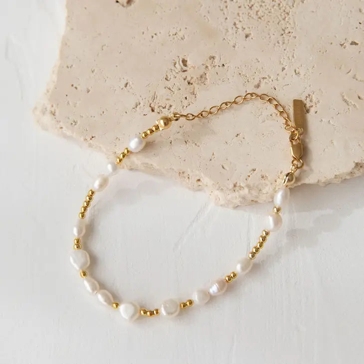 Freshwater Pearl Bracelet 18K Yellow gold Plated on Sterling silver