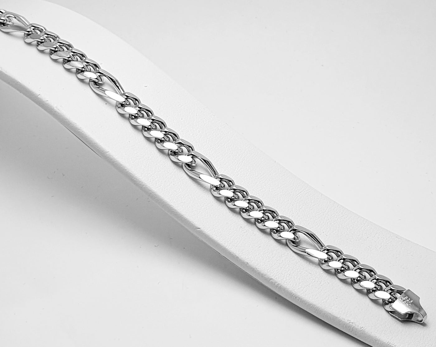 Sterling Silver Rhodium Plated 7mm Italian Bombe Curb Figaro Bracelet 21cm. 22g