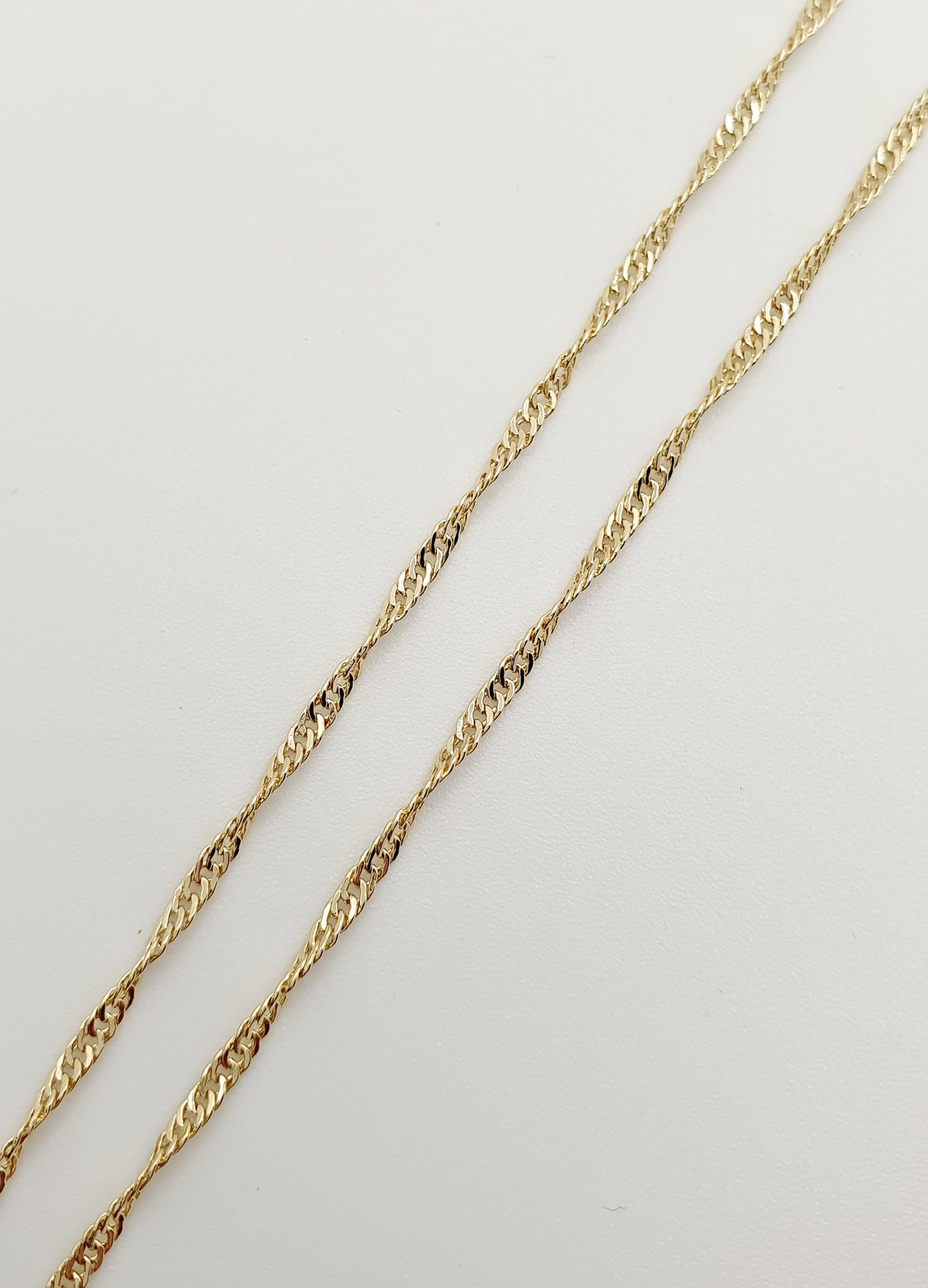 18K Gold, Filled, 1.7mm Singapore Chain 50cm