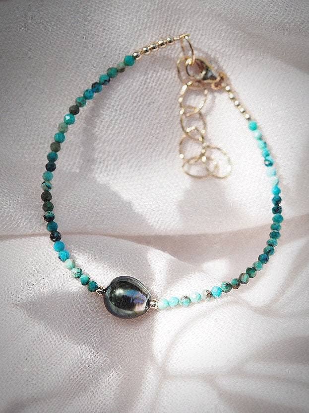 Dainty Turquoise Tahitian Pearl Bracelet