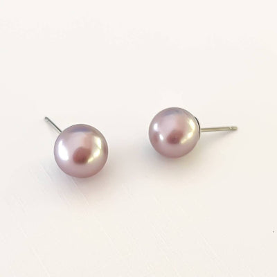 Pearl Stud Earrings: Pink