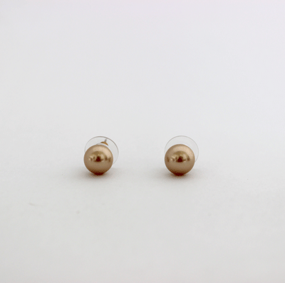 Pearl Stud Earrings: Pink