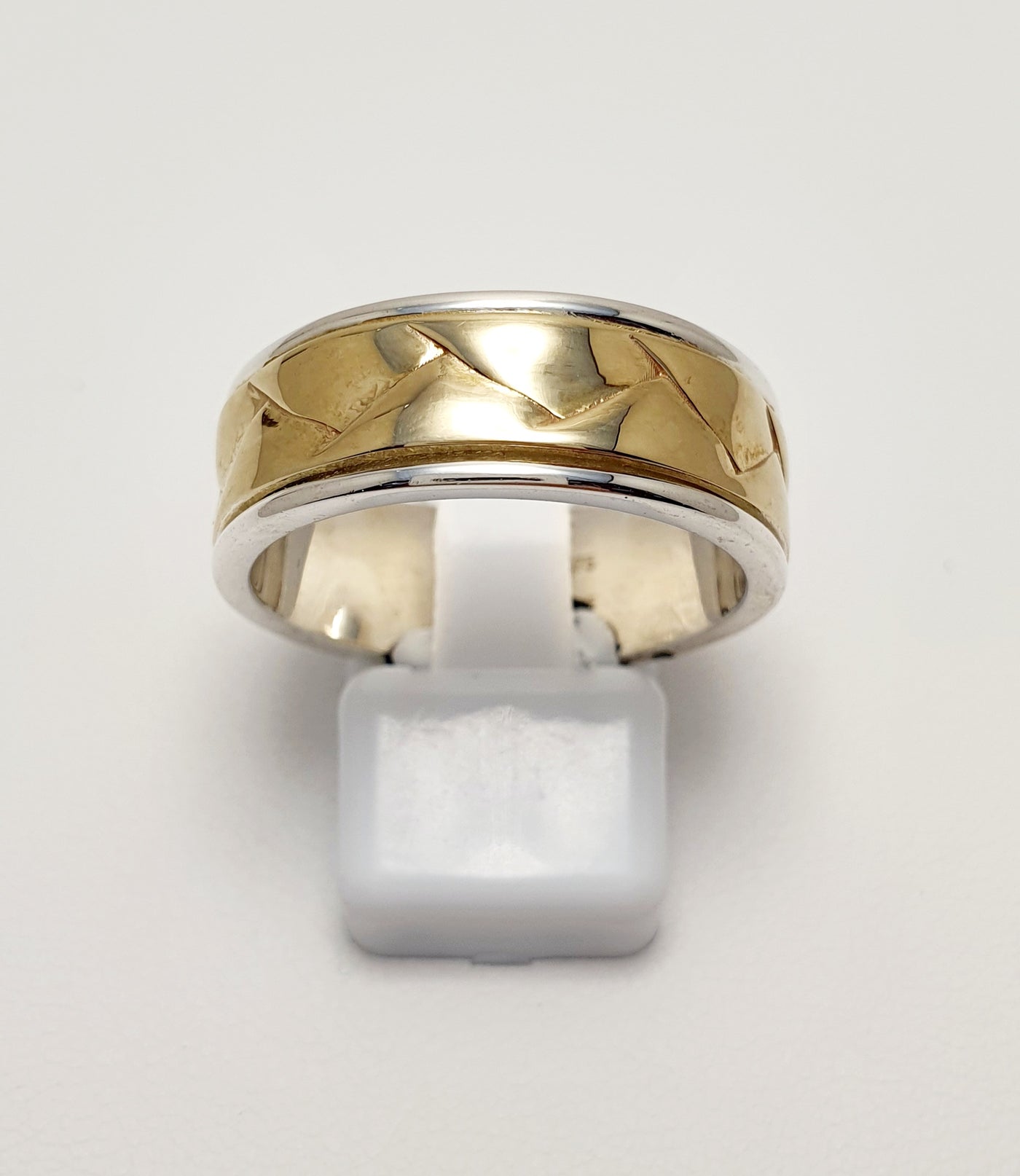 9Ct Yellow Gold And Sterling Silver Men's Ring NO RESIZE