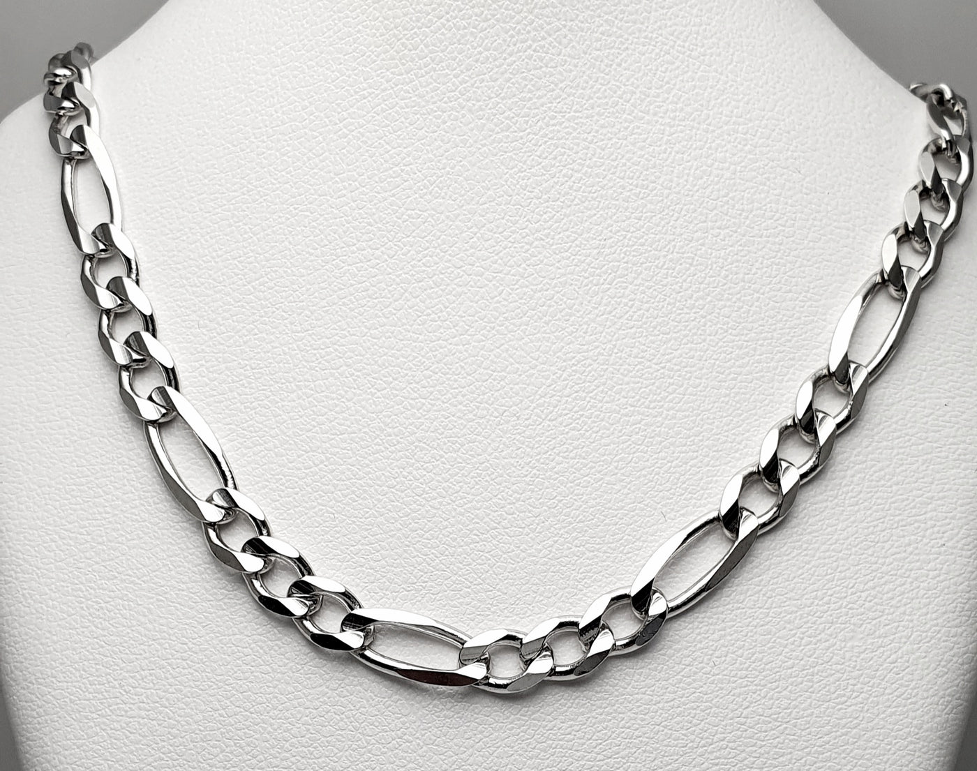 Sterling Silver Rhodium Plated 5.5mm Italian Concave Figaro Chain 60cm